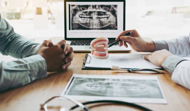 Best Emergency Dental Extractions in The Galena Territory, IL